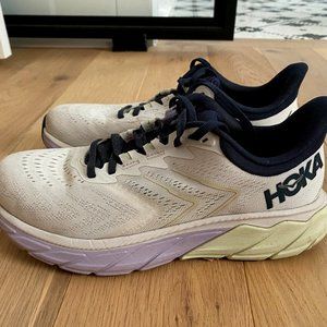 Hoka Arahi 5 Women's Running/Walking Shoes